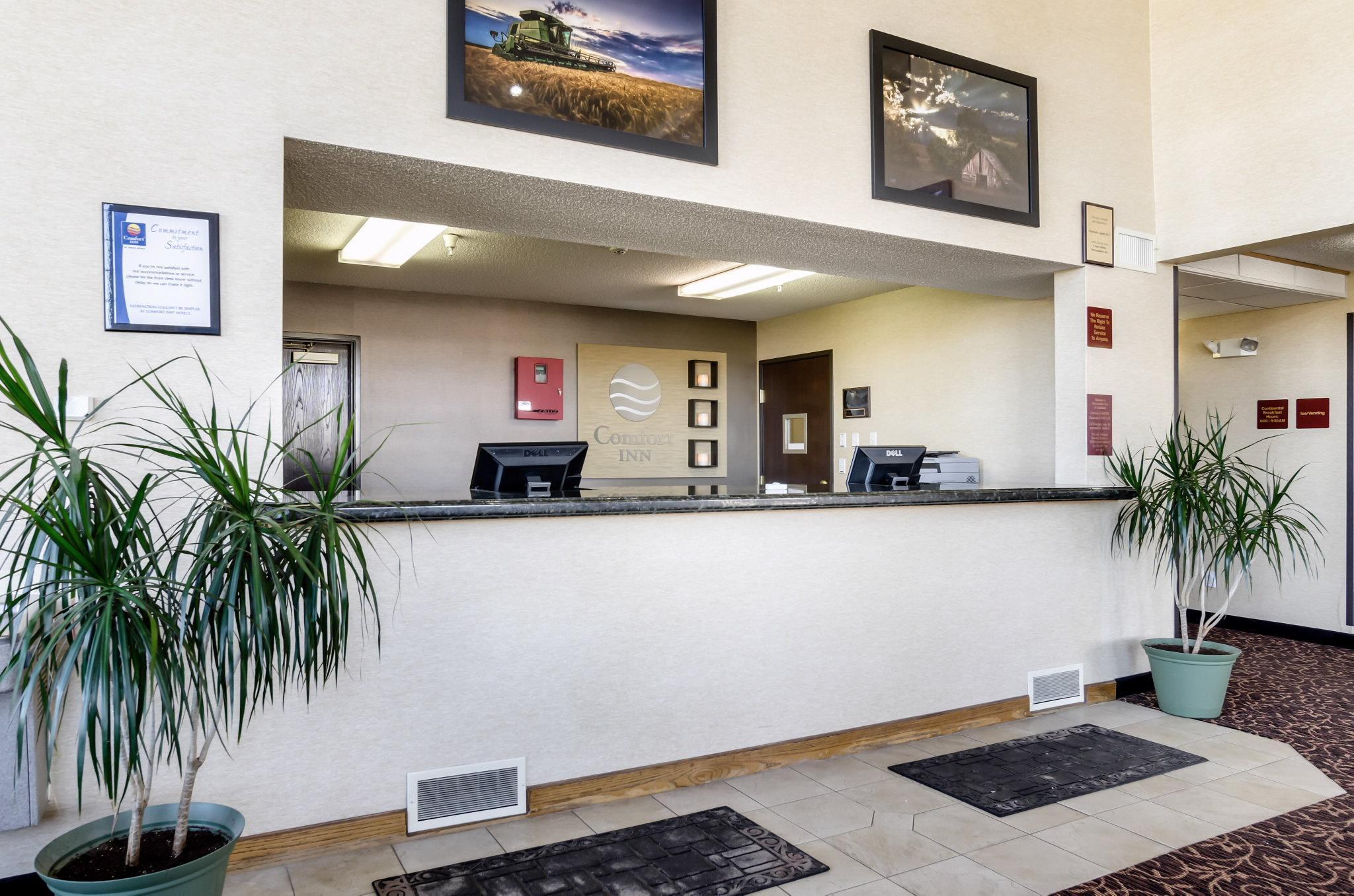 Quality Inn Goodland I-70 Exterior photo