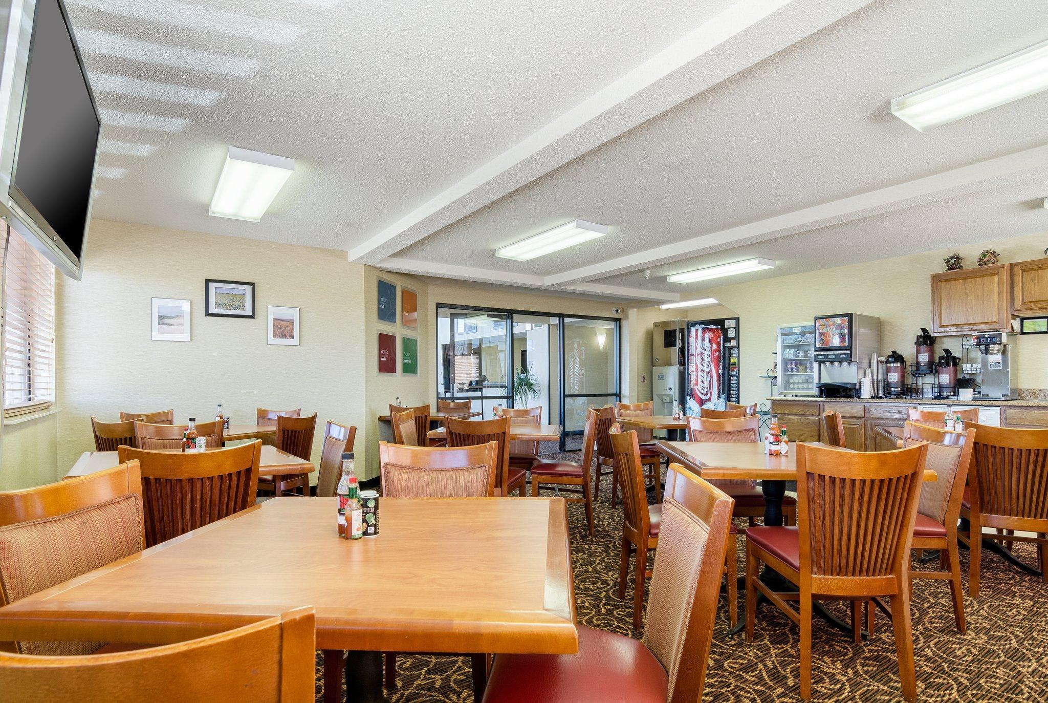 Quality Inn Goodland I-70 Exterior photo