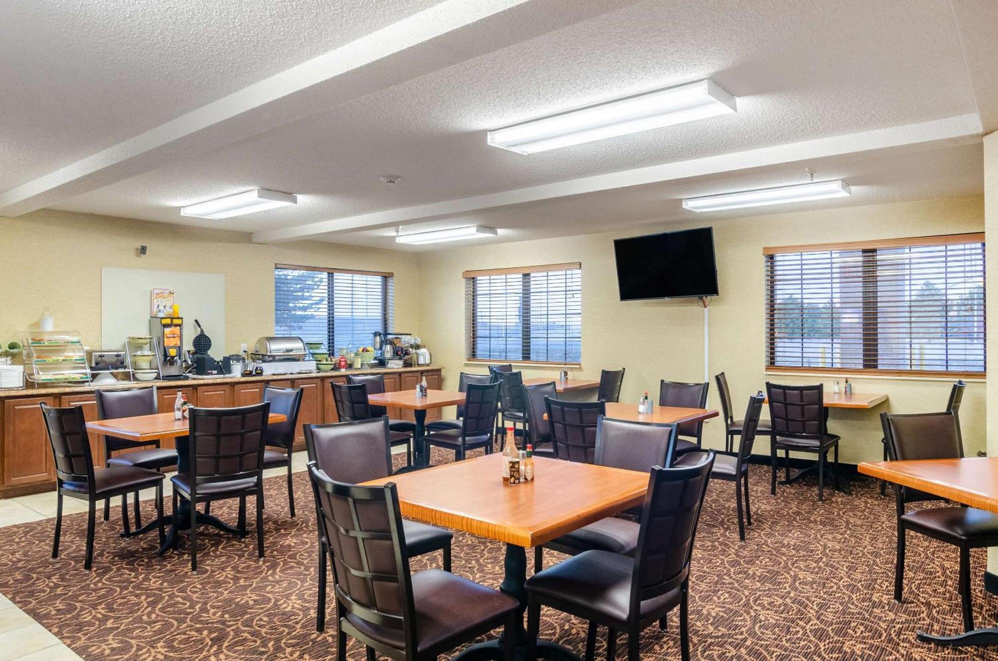 Quality Inn Goodland I-70 Exterior photo